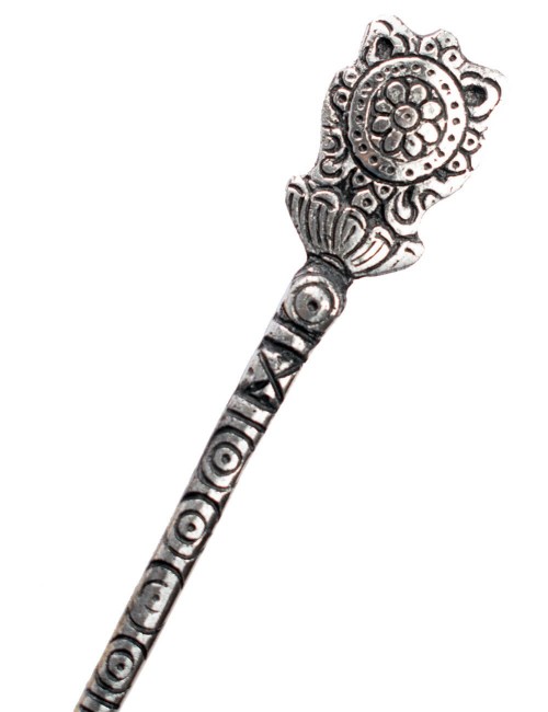 metal-skin-stick-carving