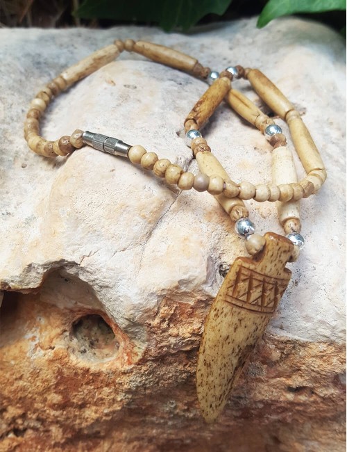 necklace-hippie-man-women-ethnic-hippie-natural