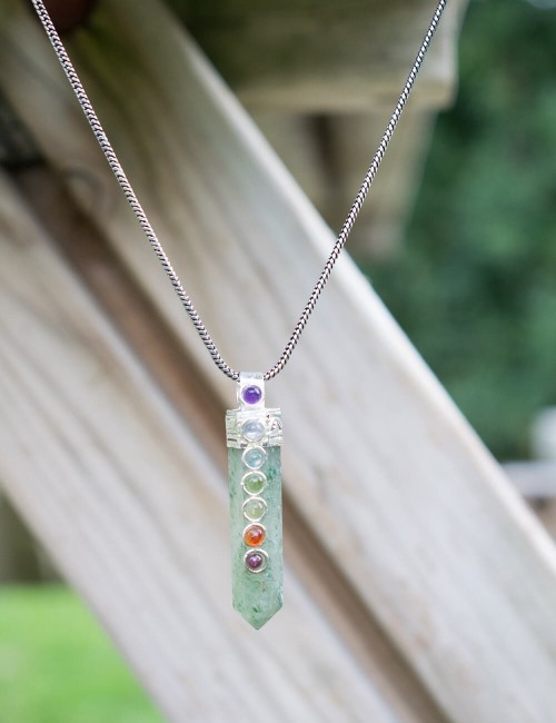 pendant-stone-labradorite-7chakras necklace-metal