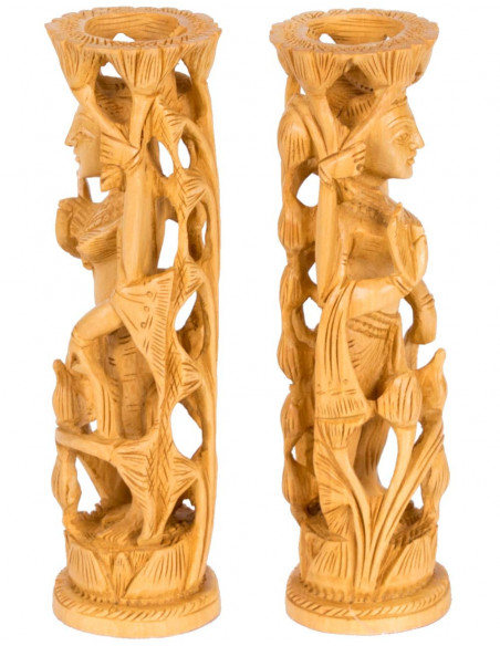 estatua-tallada-en-madera-dios-lakshmi