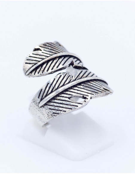 Carved Feather Ring