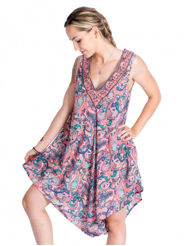 mono-amplio-escote-pico-sin-mangas-verano