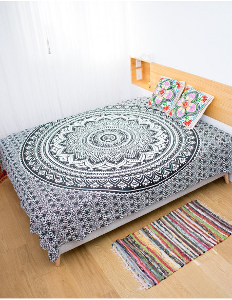 Black and White Mandala Quilt