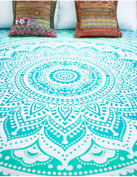 Light Blue Double Bed Quilt