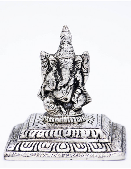 Ganesha metal burner