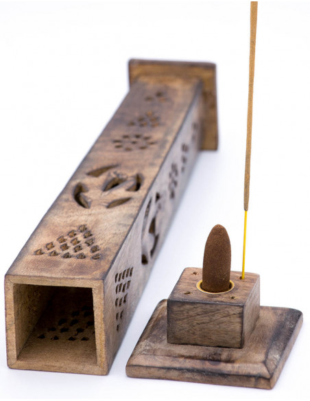 quemador-inciensos-madera-rustica-torre