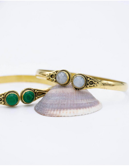 pulsera-dorada-con-piedra-mineral-colores