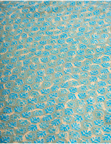 Seda-verde-estampado-al-tono