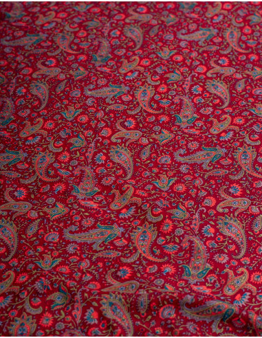 tela-seda-estampado-paisley-burdeos