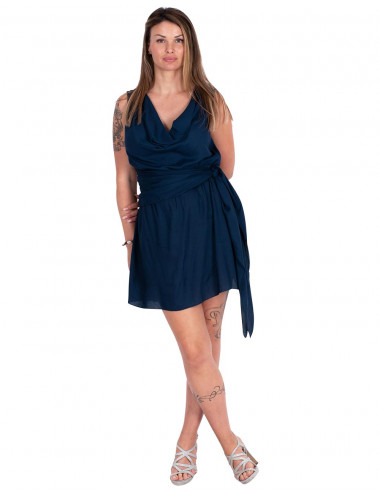 vestido-cocktel-cuello-drapeado-azul