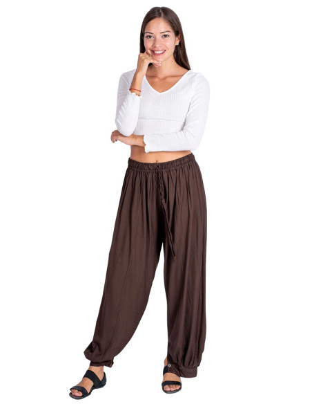 pantalon-bombacho-marron-mujer-yoga