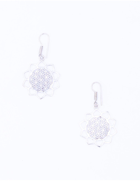Mandala earrings with spikes