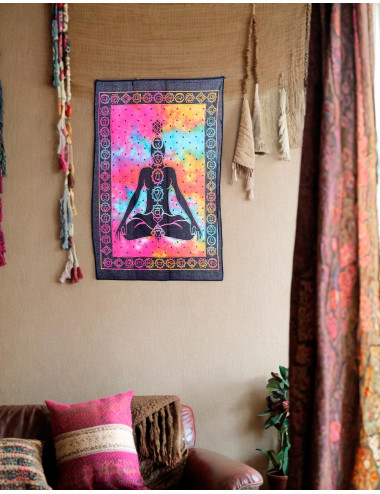 habitacion-con-tapiz-de-meditacion-colorido