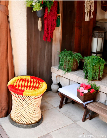 RMU0001G - Bamboo Stool