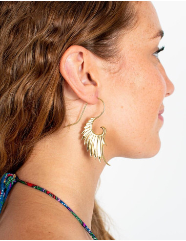 Kimago handmade golden wing-shaped earrings