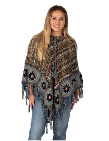 Woven boho poncho with fringes | Kimago