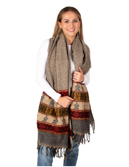 Large multicolored handmade shawl | Kimago