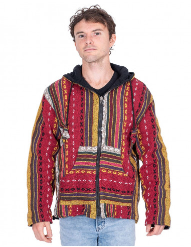 chaqueta-roja-hombre-estilo-hippie-con-polar
