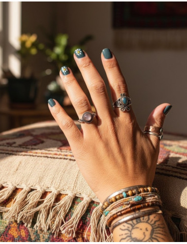 Silver ring with handcrafted mineral stone