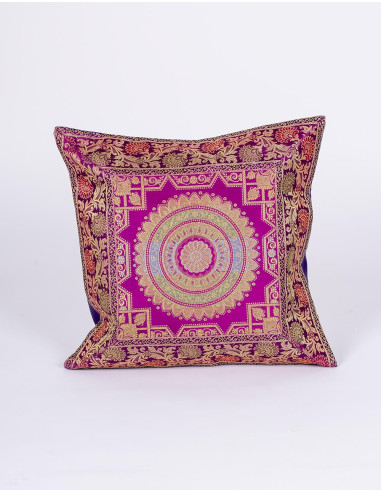 cojin-decoracion-boho-circulos-morado-brillo